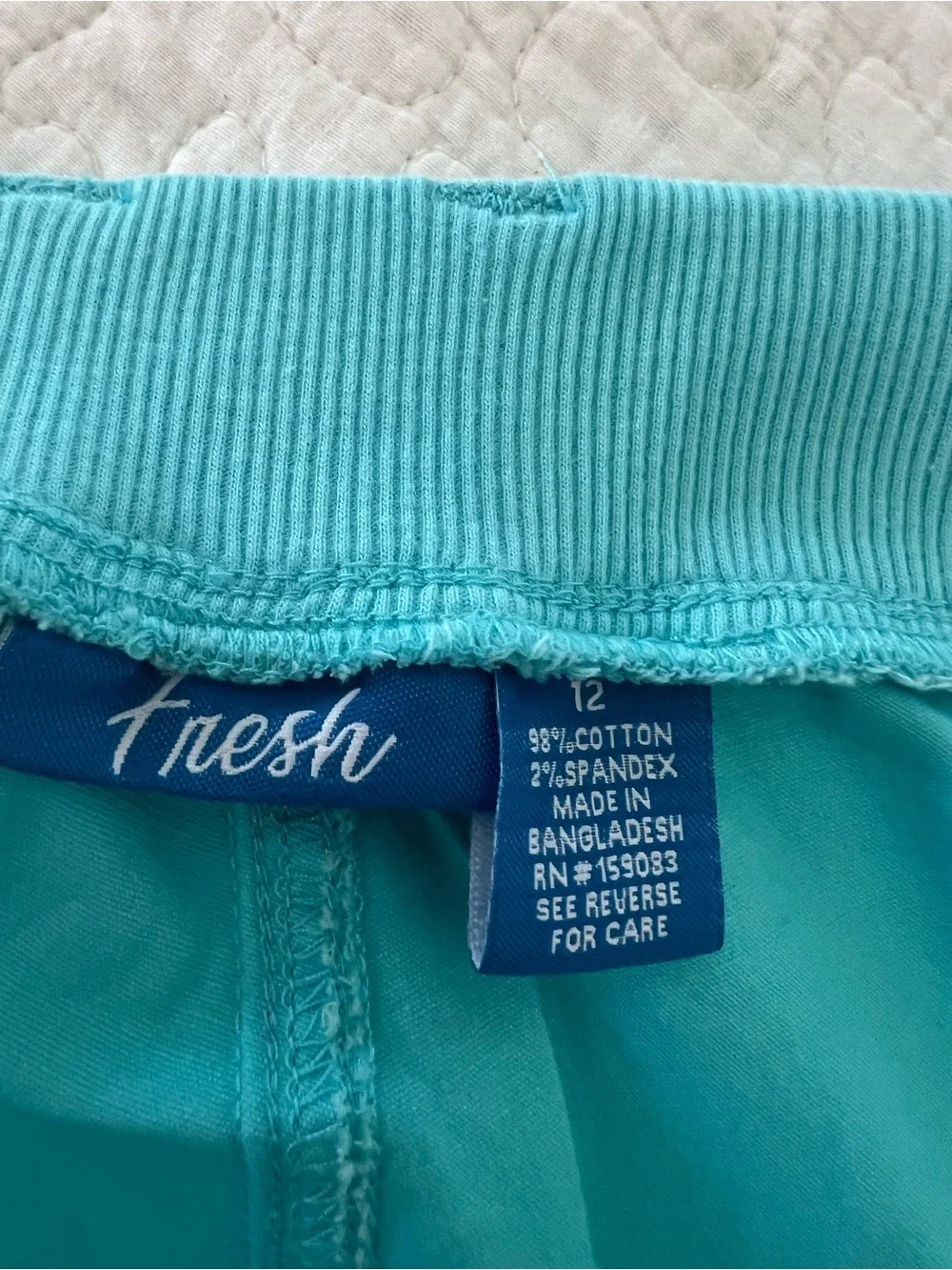 fresh Teal Elastic-Waist Capri Pants - Picture 3 of 3